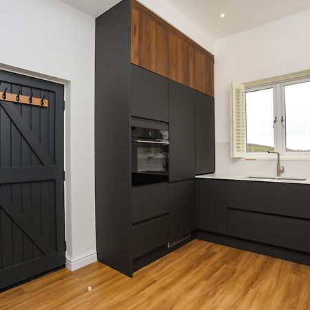 Oakwood Stables Villa Конуи Екстериор снимка