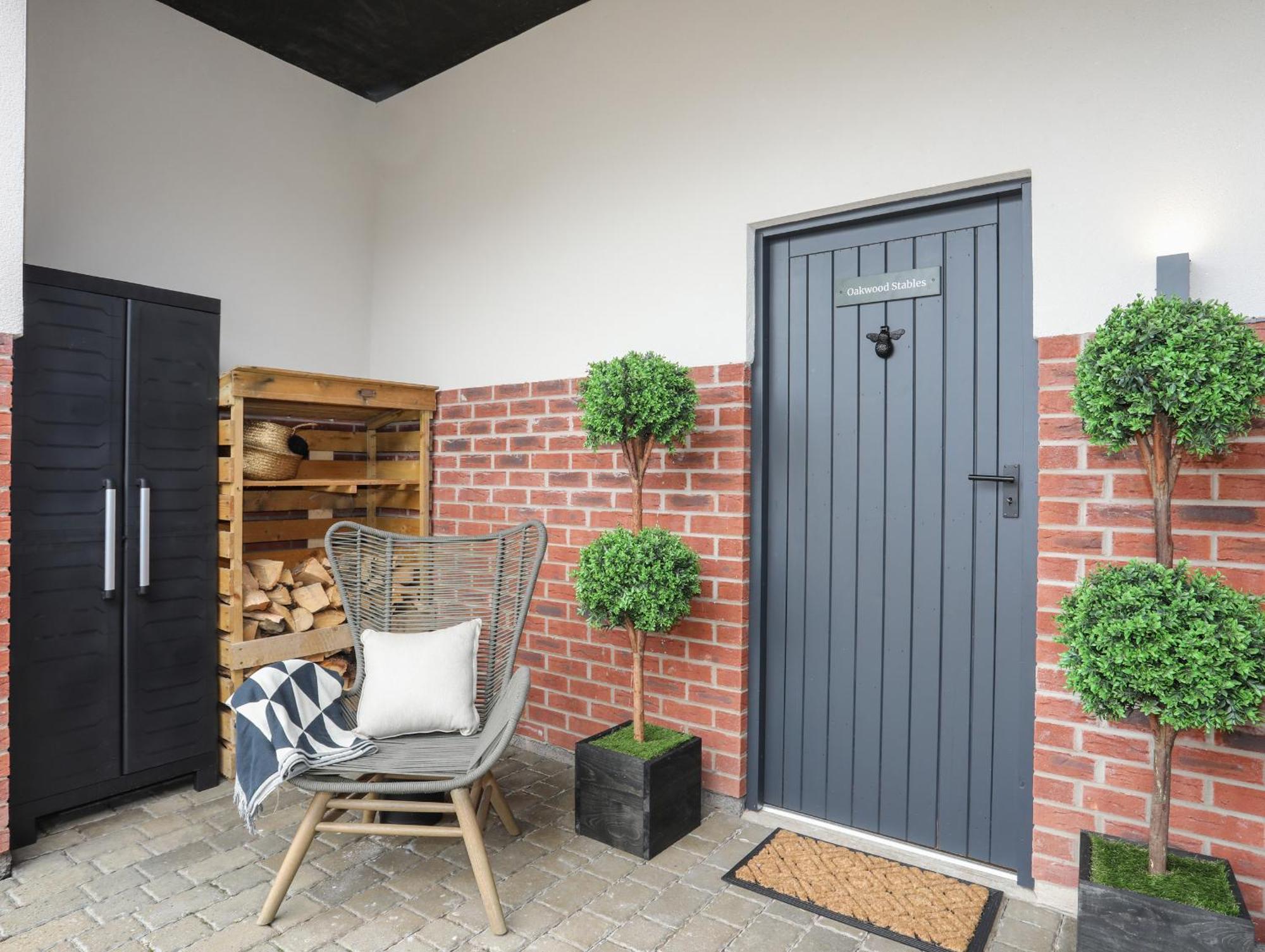 Oakwood Stables Villa Конуи Екстериор снимка